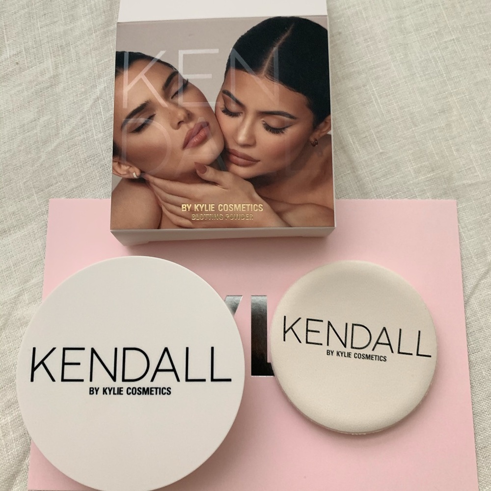 Kylie x Kendall Blotting Powder